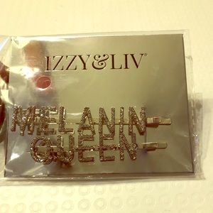 Izzy and Liv Hairpins